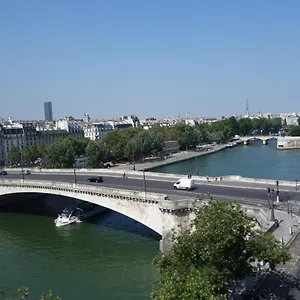  Appartement Paris-sur-seine-chez-caroline France